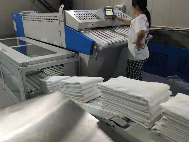 全椒巾类折叠机-02